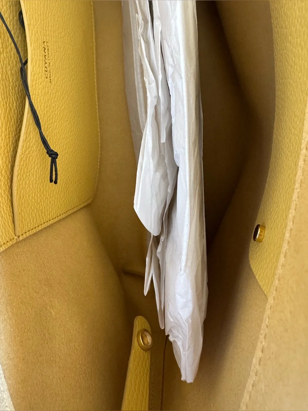NWT Cuyana Small Easy Zipper Tote in butter